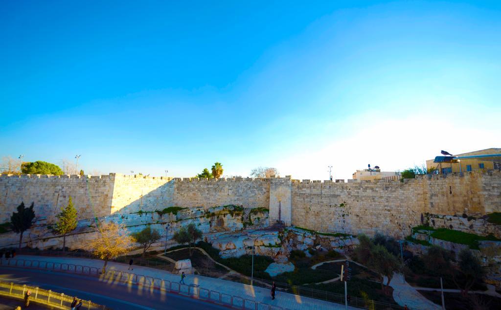 Golden Walls Hotel Jerusalem Exterior foto